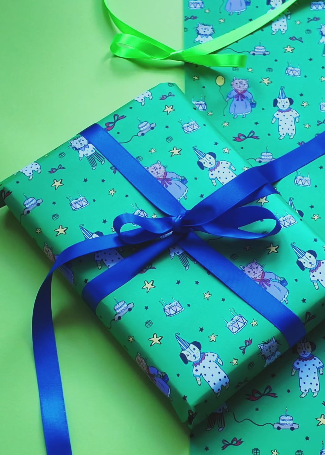 Green Party Cats and Dogs Gift Wrap - Single Sheet